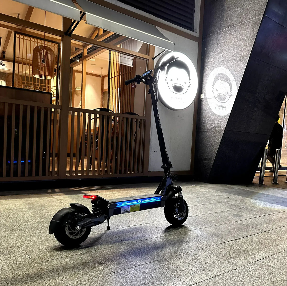 YUME Swift 10" Off Road Electric Scooter 1200W Motor 48V 22.5Ah Battery