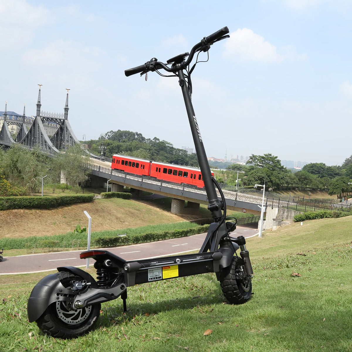 YUME Swift 10" Off Road Electric Scooter 1200W Motor 48V 22.5Ah Battery