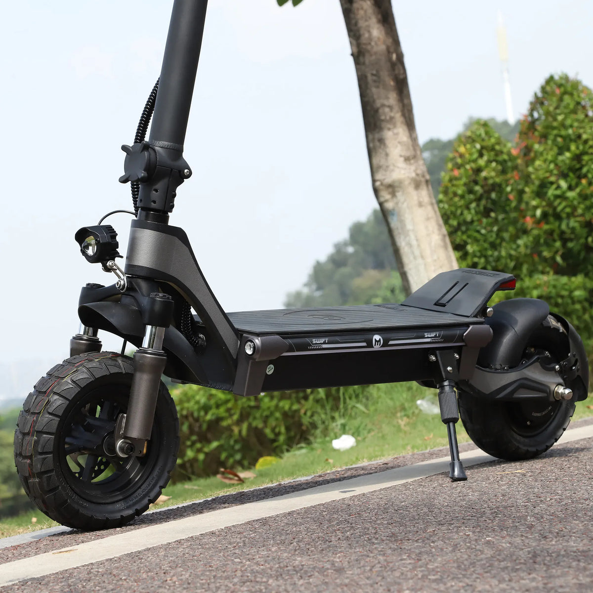 YUME Swift 10" Off Road Electric Scooter 1200W Motor 48V 22.5Ah Battery